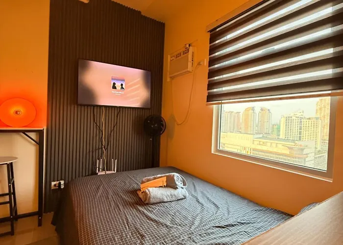 Aparthotel Shades Of Gray Urban Deca Towers Cubao