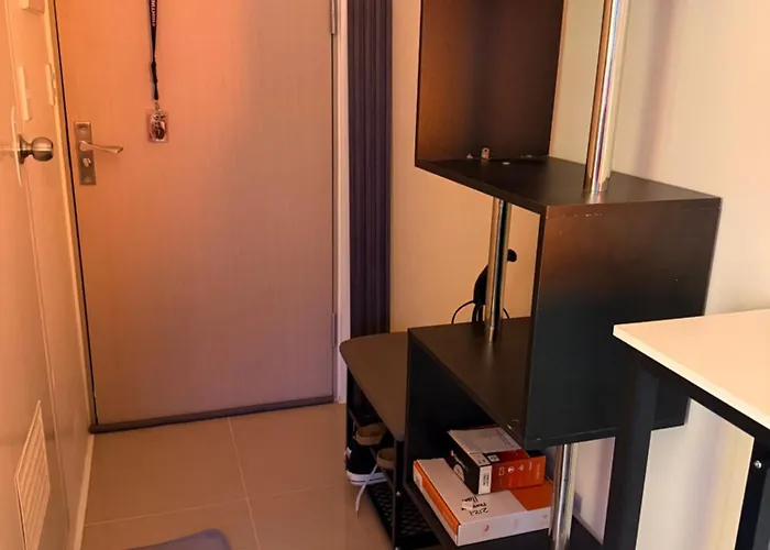 Shades Of Gray Urban Deca Towers Cubao Aparthotel *